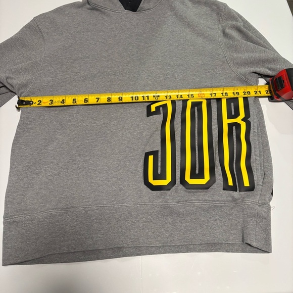Men’s Jordan Hoodie (medium) - Picture 9 of 10